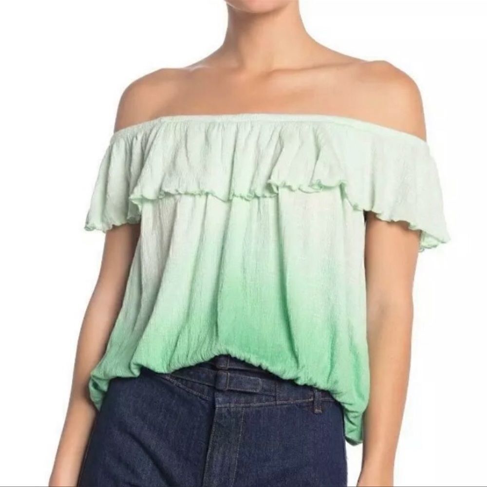 NEW 3/$25 FREE PEOPLE Cora Lee off the Shoulders Green Top.L